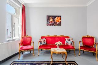 Historic Home w Golden Horn ve Galata Tower Views - 0
