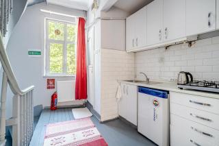 Historic Home w Golden Horn ve Galata Tower Views - 5