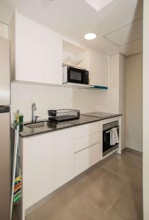 Modern Two-Bedroom in Luque with Pool and Gym Access - 9