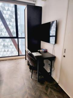 Scarletz Suites Night City KLCC - 3