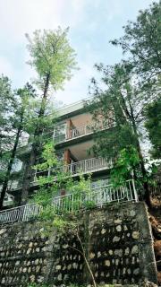 Nathia Lodge One Bedroom Mountain View Apartment - 9