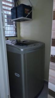 Beautiful 3 bedroom apartment with pool on Av - 2