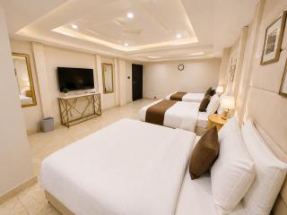 Naran Rockwood's Resorts - 8