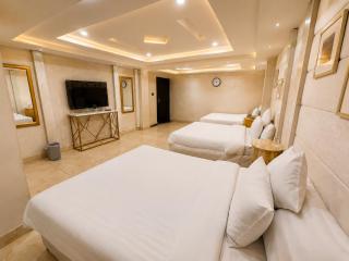 Naran Rockwood's Resorts - 3