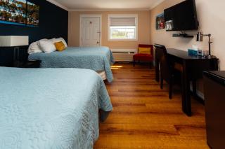 Arnold's Cove Inn - 7