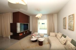 Luxury 4BR Pool Villa + Maid Room | Al Reef AUH - 7