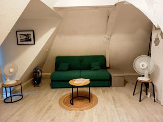 Studio cosy Piscine Rocherfort en Terre Centre - 8