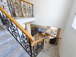 Azure Horizon Villa - 1