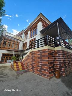 Chhuma homestay - 0