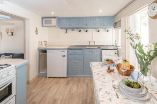 Ginnys Cottage by Aldeburgh Coastal Cottages - 1