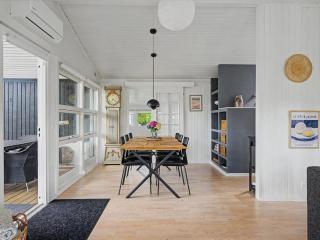 Holiday Home Annalina - 230m from the sea by Interhome - 7