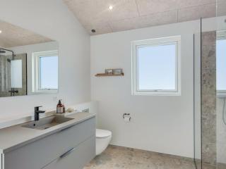 Holiday Home Huldrik - 900m from the sea by Interhome - 3