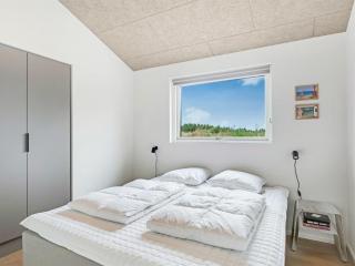 Holiday Home Huldrik - 900m from the sea by Interhome - 1