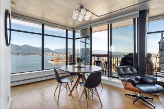 The W, Modernized 2 bedroom Downtown Highrise - Vancouver - 7