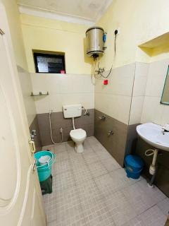 Ooty-MYSTIQUE INN - 8