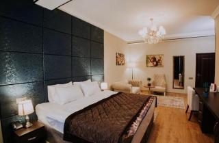 Central Twin Hotel's - 6