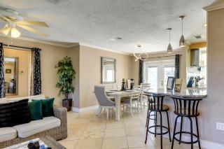 Pool, Dock & Kayaks: Waterfront Palmetto Home - 4