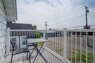 Twin Cities Duplex Near Downtown Minneapolis - 2