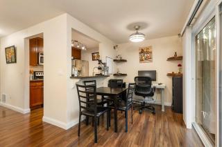 Cozy Work-Ready 1BR Condo Near Downtown - 2