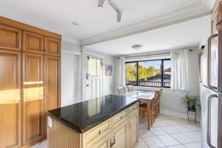 Lovely 2 Bedroom Kits Home - Walk to the Beach - 4