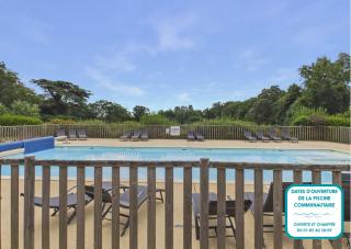 Appartement dans un château avec piscine - 4 pers - 6