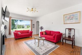 Bright 2BR Kits Gem - Walk to Parks and Beaches - 5