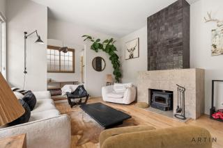Scenic 4BR West Van Retreat - Walk to the Beaches - 2