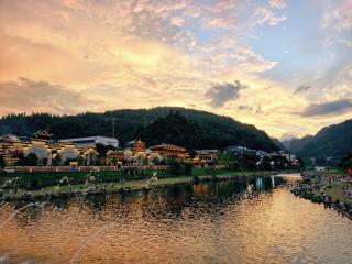 Zhangjiajie Boman Smart Hotel -10min to Forest Park East Gate & English Butler & Tour Tickets - 9