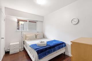 Spacious 3 BR Suite with Private Entry and Laundry - 1