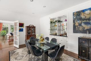 Grand 4BR Point Grey Manor - Walk to Beaches - 7