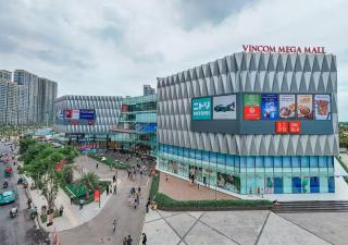 1 Br near Vincom Mega Mall- Vinhomes Grand Park - 2