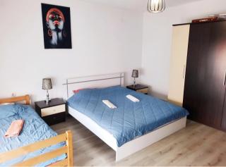 Bus Station Hostel - 9