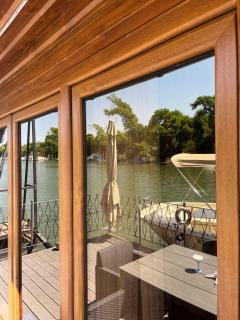 Vasilisa Luxury River House - 5