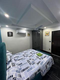 Cozy Embrace Luxury 2-BHK Apartment - 8