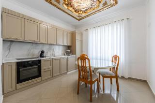Historic Quarter Stay 1BR Apartment by PikHost - 5