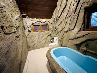 Rock View Kingdom Cabana - 4
