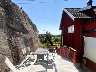 Guest House - 9