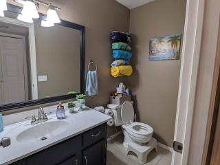 Spacious Family Friendly Townhome at Lakeside Park - 5