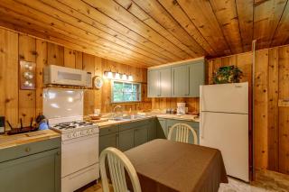 Cozy 'Rivershire Retreat Cabin' Near Traverse City - 3