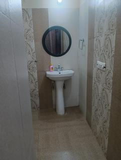 The Mukesh Hospitality l Kasauli l Self Cooking l 1BHK Apartment By Crown Stays - 8