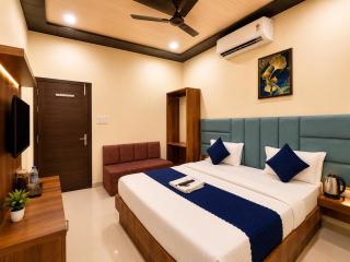 Hotel RK Residency Near,Prem mandir,Keli kunj & Bankey bihari Budget hotel in vrindavan - 9