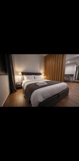 Piraeus Port Suites Luxury No3 - 8