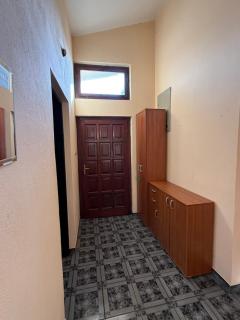 Uncle Vanya's apartment - Bar - 2
