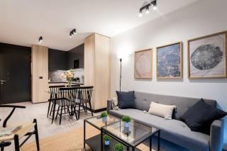 Enchanting 2BR2BA Prime Las Condes for 4 Guests - 5