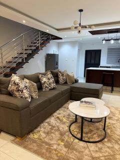 Chelsea Luxe Stay - 3