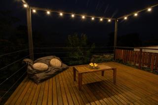 Hermosa casa, terraza al río, Jacuzzi climatizado - 1