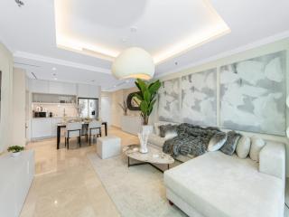 Palm and Marina Views in NEW Palace Beach Residence - 2