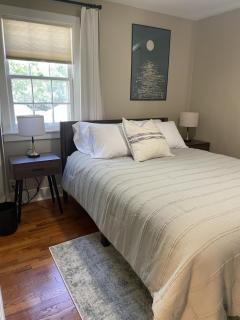 Cozy Coach House - 3