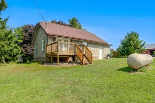 Willard Home On Working Farm w/ Water Views! - 8