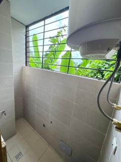 Chic & Cozy Apartment with Wi-Fi - 6
